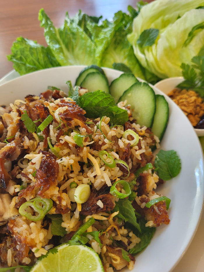 Nam Khao with Lime Chicken